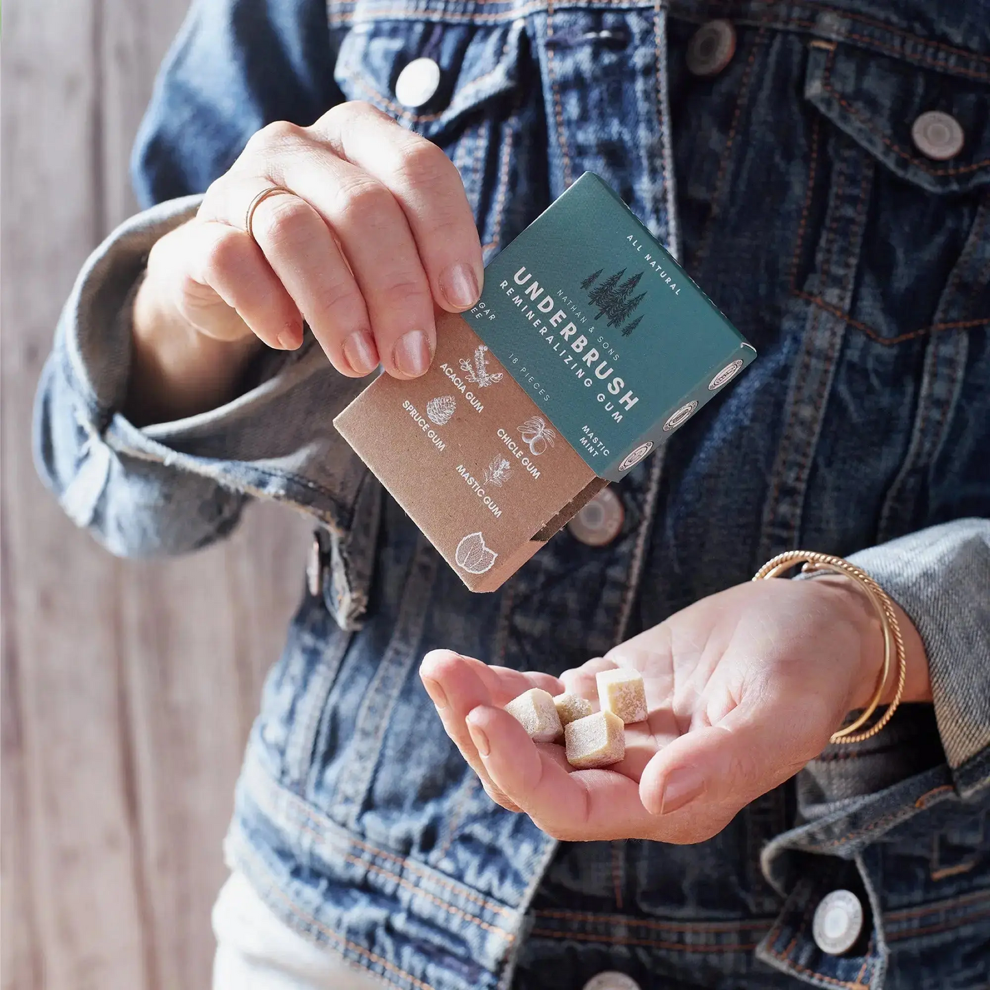 REMINERALIZING GUM